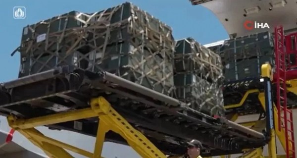 Beyaz Saray’da savaş çatlağı! ABD İran'a saldıracak mı?